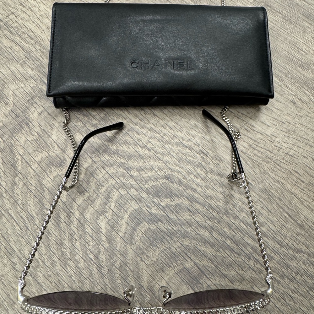 CHANEL Black and Silver Chain Sunglasses - Picture 2 of 3